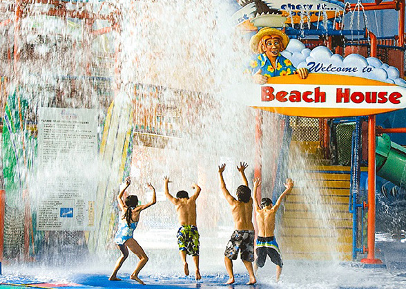 Tipping Bucket at Fallsview Indoor Waterpark