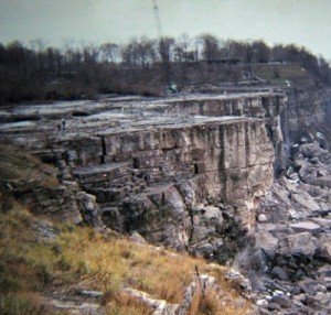 niagara falls dried up 1969